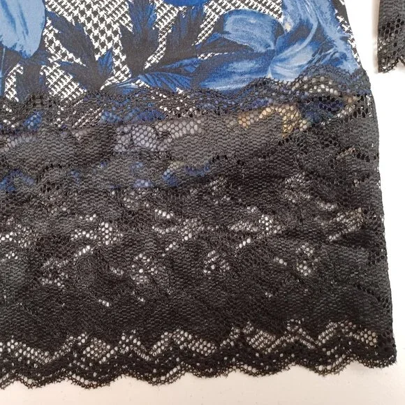 Women's Susan Graver Flower & Lace Tunic Size‎ Medium - Picture 8 of 10